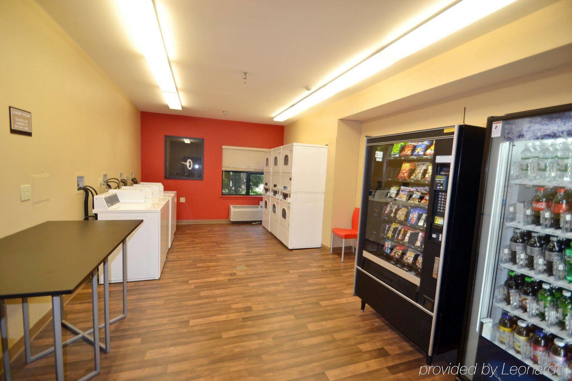 Extended Stay America Suites - Albany - Suny Exterior foto
